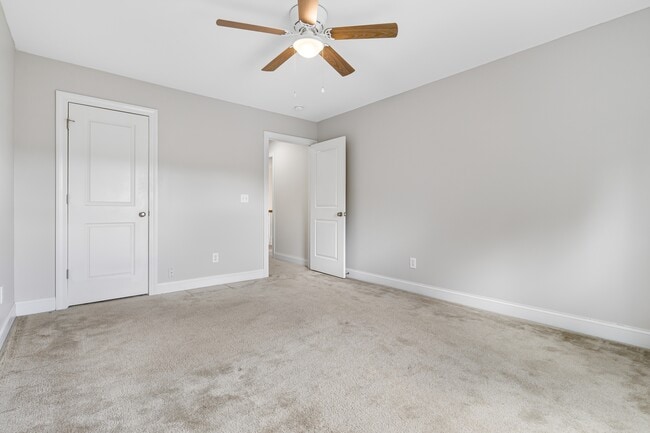 Building Photo - 403 Pisgah Flats Ct