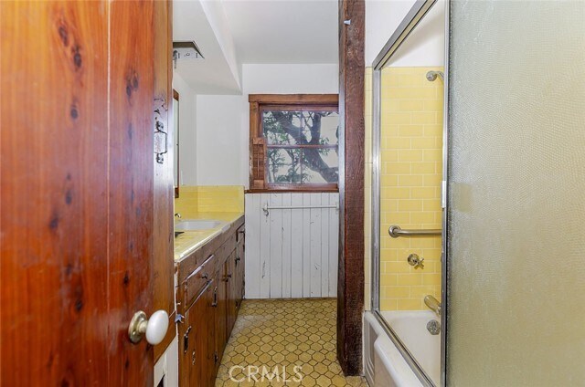Building Photo - 3853 Eureka Dr