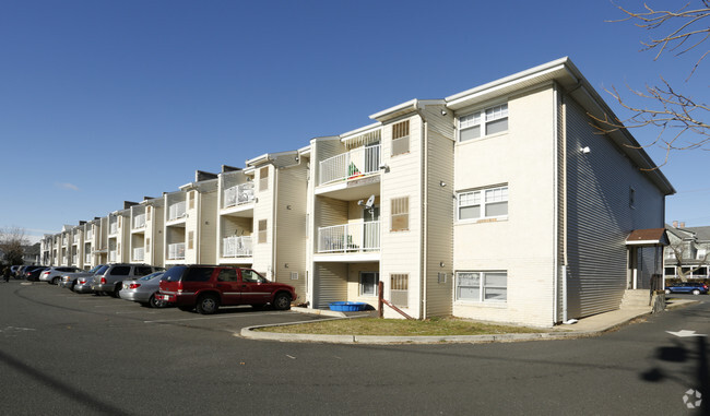 Building Photo - Ocean View Terrace
