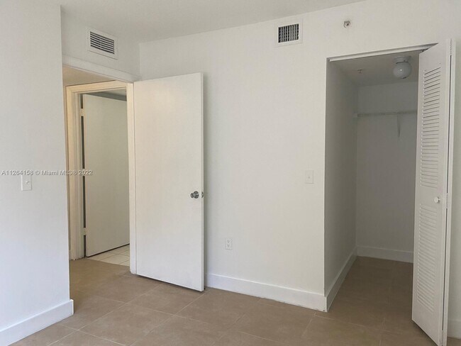 Building Photo - 17602 NW 25th Ave