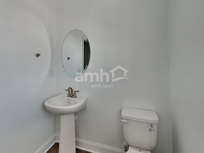 Building Photo - 1628 Aquamarine Dr