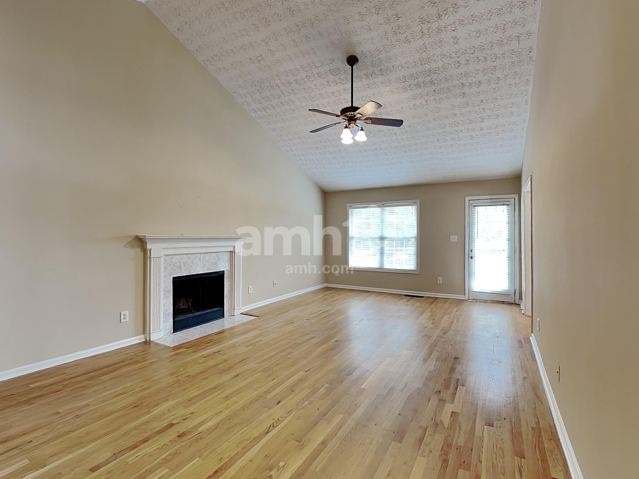 Building Photo - 3257 Tuggle Ives Dr