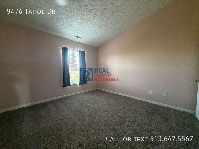 Building Photo - 9476 Tahoe Dr