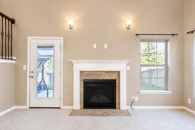 Building Photo - 3937 Amethyst Dr
