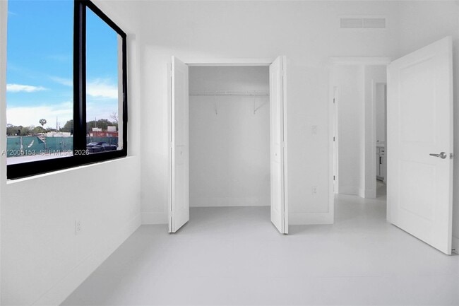 Building Photo - 20833 SW 96 CT