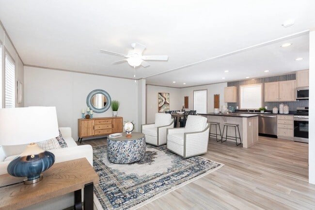 Building Photo - 5507 Colonial Trail