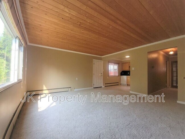 Building Photo - 1305 2nd Ave N