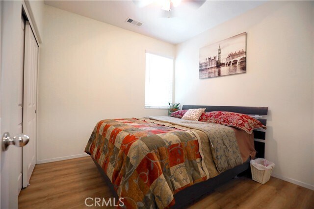 Building Photo - 27571 Darrington Ave