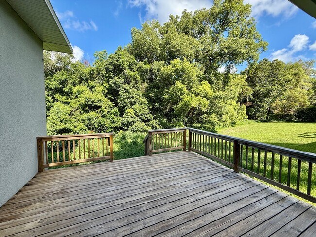 Building Photo - Gorgeous, Modern 2/2 Duplex in Orange City!