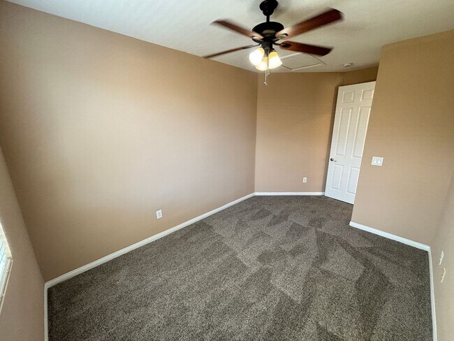 Building Photo - 10741 Cather Ave