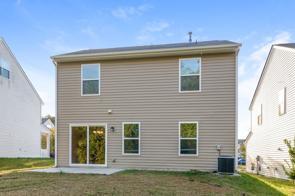 Building Photo - 2641 Hunters Moon Lane