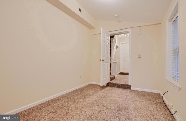 Building Photo - 2343 Eastern Ave