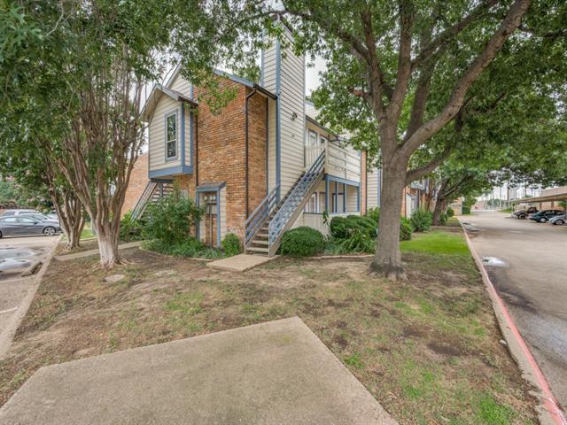 Building Photo - 1603 Marsh Ln