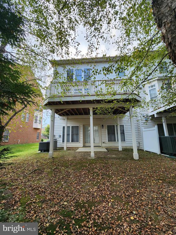 Primary Photo - 9602 Silken Leaf Ct