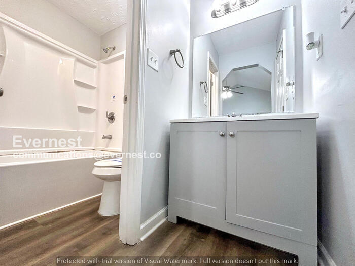 Building Photo - 3015 Garnet Way