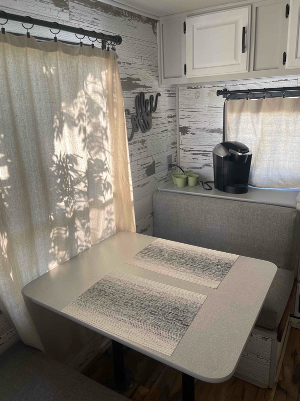 Building Photo - 8875 Calle de Brazito