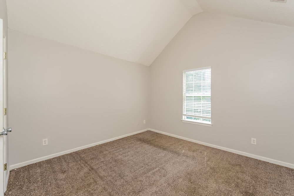 Building Photo - 3154 Lower Creek Dr