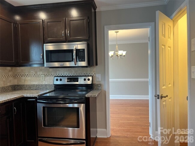 Building Photo - 8010 Silver Maple Ln