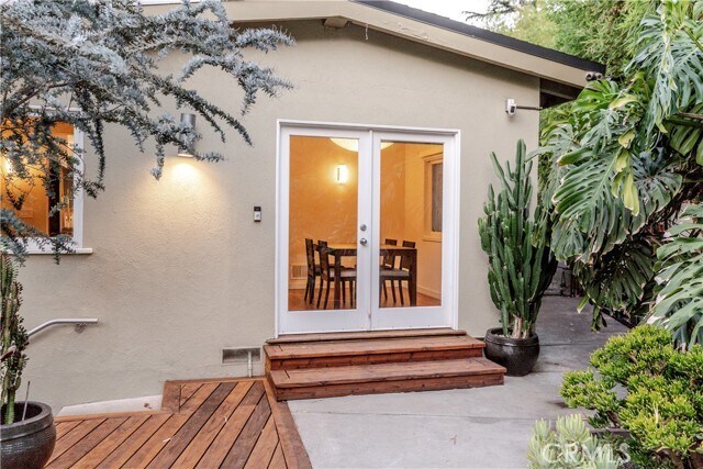 Building Photo - 2412 Canyon Oak Dr
