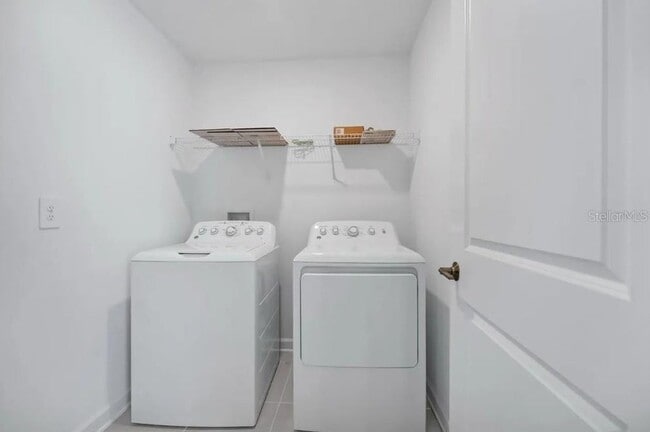 Building Photo - 9809 Introduction Wy