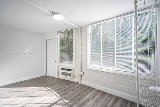 Building Photo - 6871 Abbott Ave