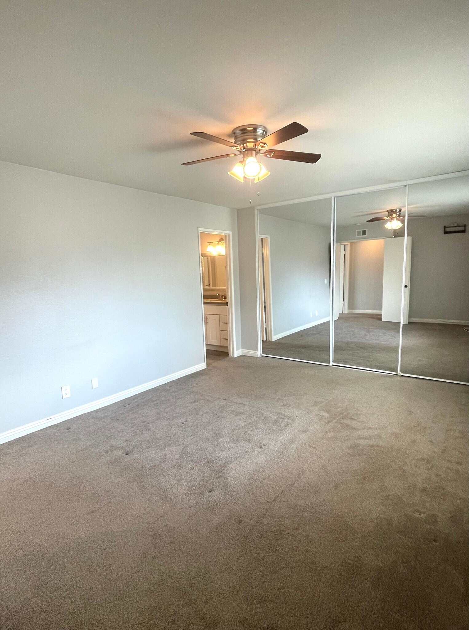 Building Photo - 1325 Cheltenham Ln