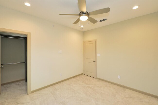 Building Photo - 4101 Blue Quail Rd