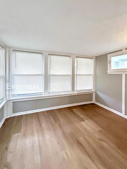 Building Photo - 18709 Arrowhead Ave