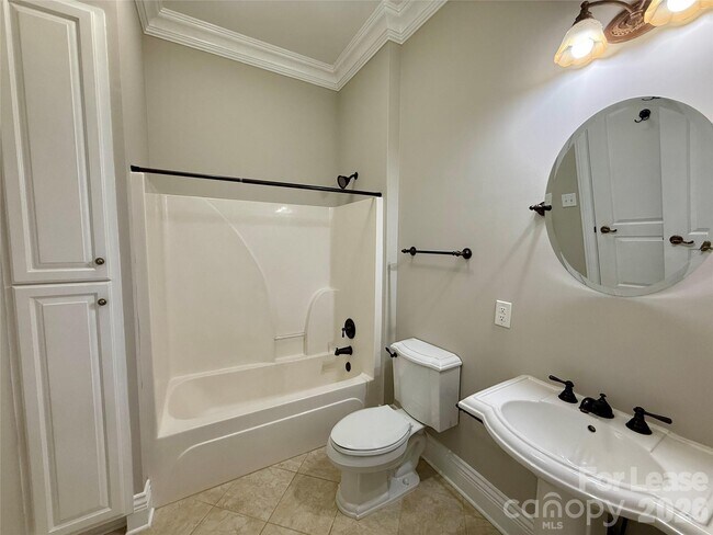 Building Photo - 21025 Catawba Ave