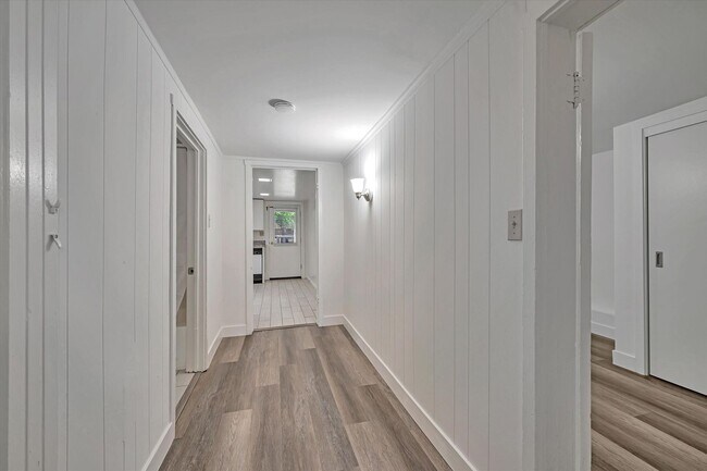 Building Photo - 12th Ave 1340-1342