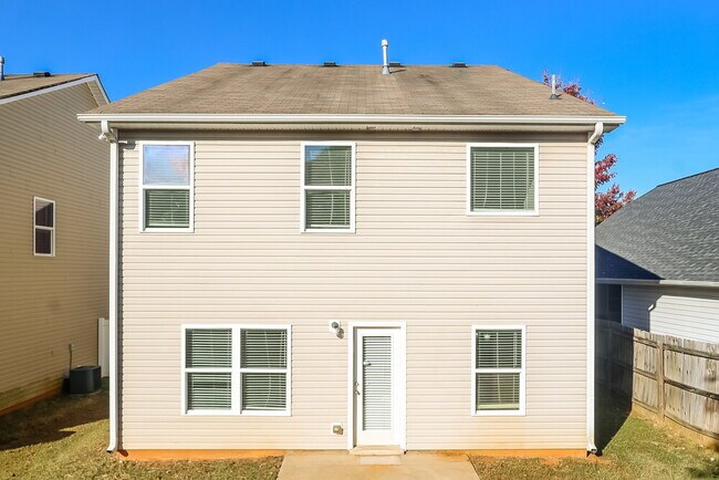 Building Photo - 474 Highland Falls Dr