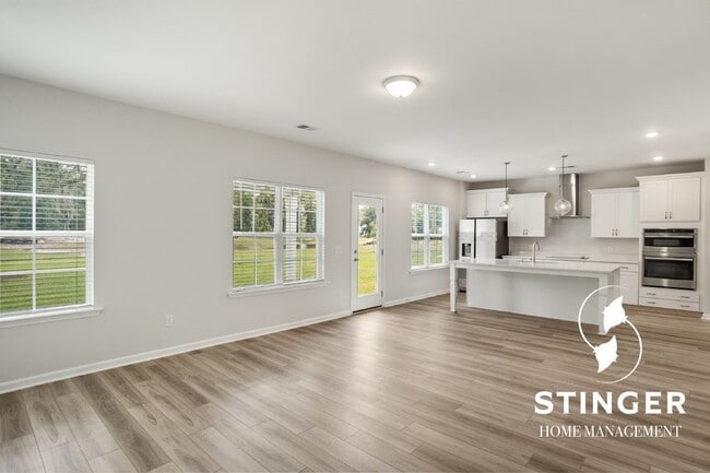 Building Photo - 103 Grange Ln