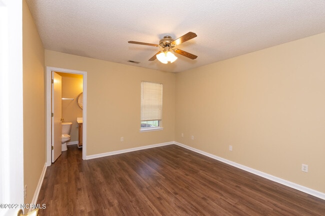 Building Photo - 171 Brenda Dr