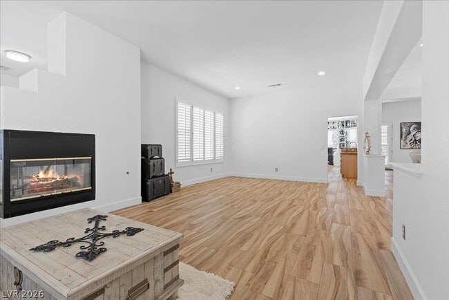 Building Photo - 2204 Trident Maple St