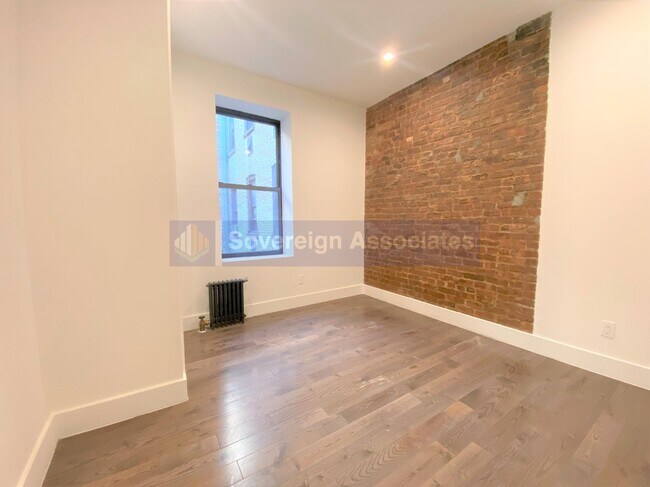 Building Photo - 285 Saint Nicholas Avenue