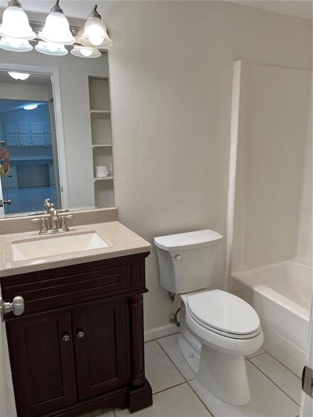 Building Photo - 16039 Grass Lake Dr