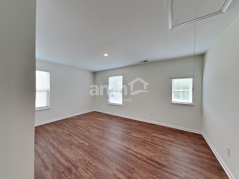 Building Photo - 4180 Garrison Grv Ln