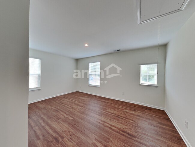 Building Photo - 4180 Garrison Grv Ln