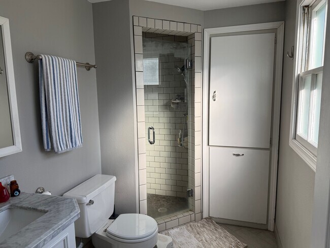 Building Photo - 1655 NW 130th Ave