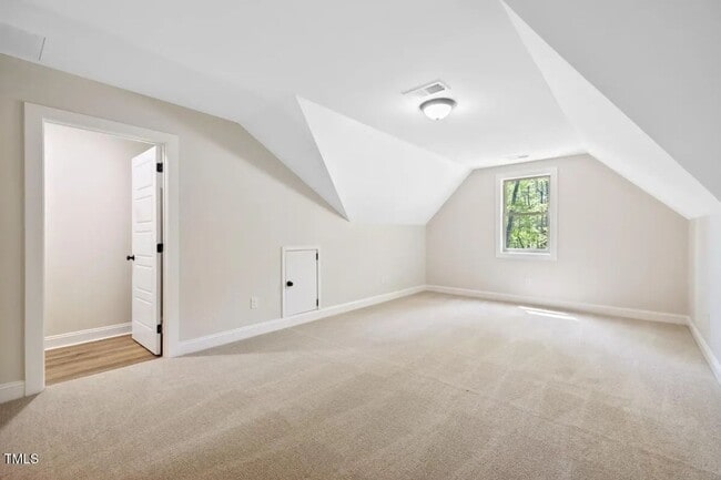 Building Photo - 149 Amber Rd