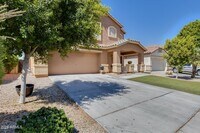 Building Photo - 12814 W La Reata Ave