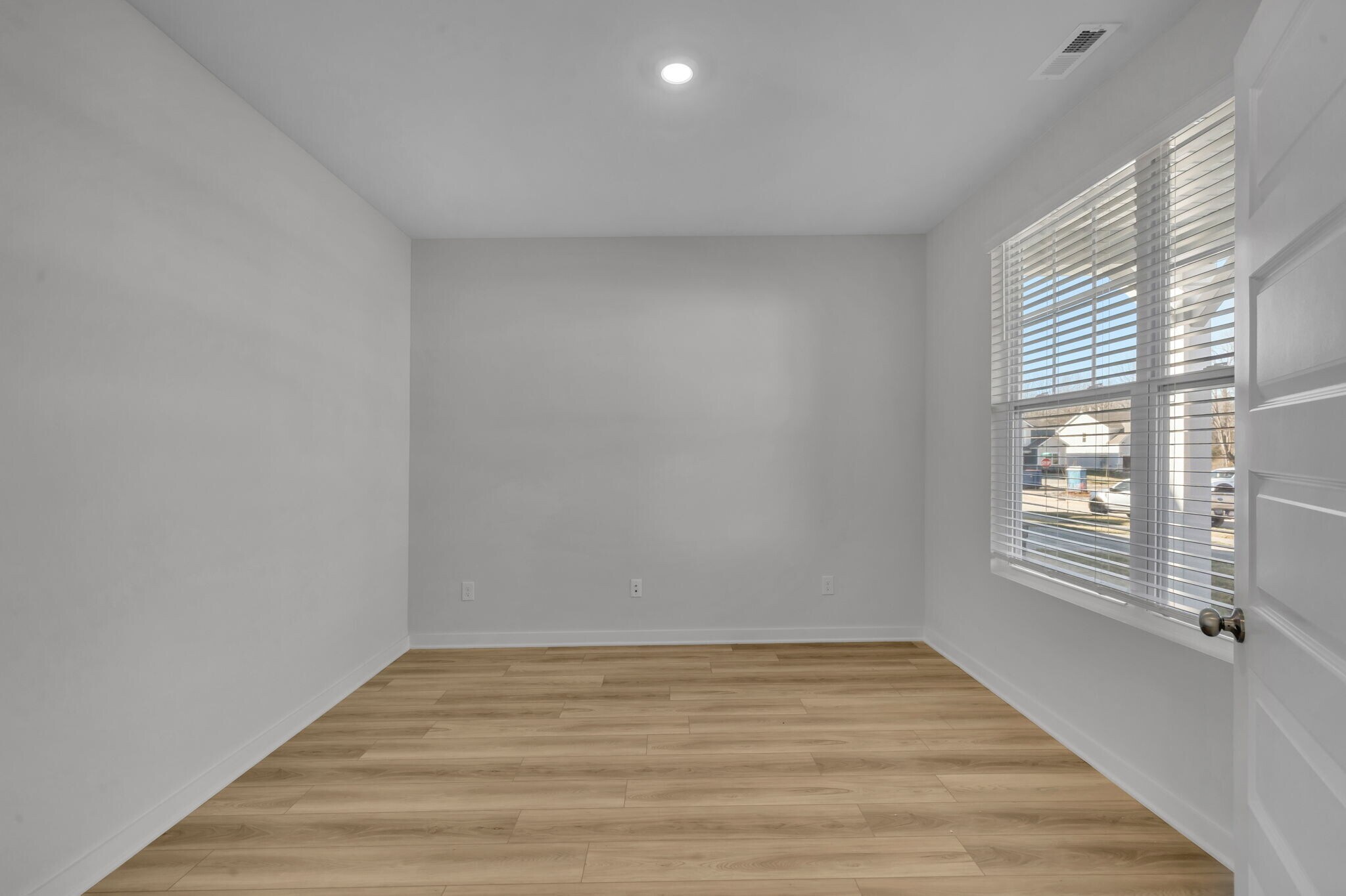 Building Photo - 361 Euclid Dr