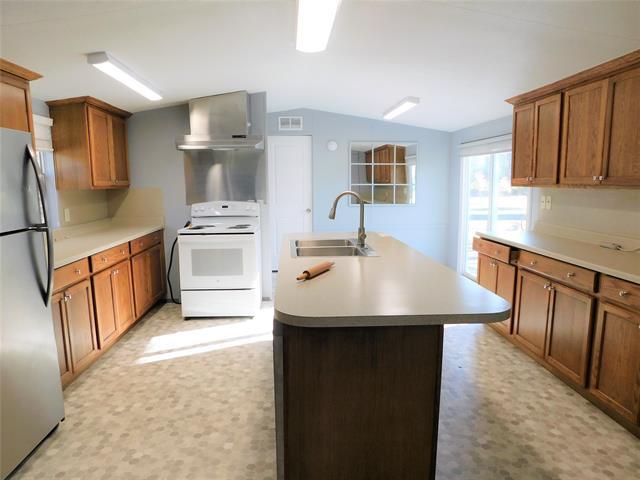 Building Photo - 323 Co Rd 3504