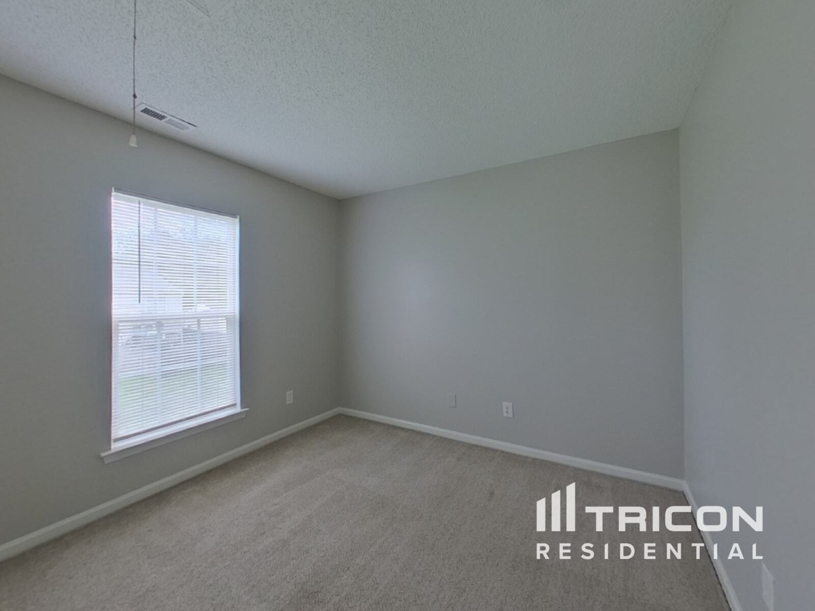 Building Photo - 5203 Holbert Cir