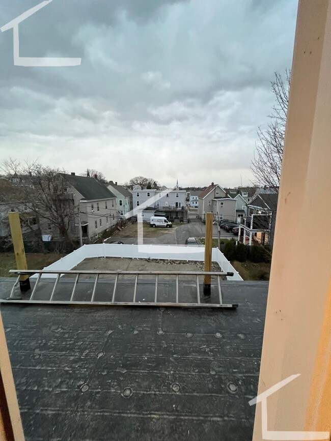 Building Photo - Newly built 3 bedroom unit in Brighton!