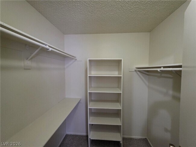 Building Photo - 6671 W Tropicana Ave