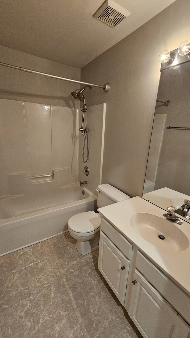 Building Photo - 11814 Scourie Ln