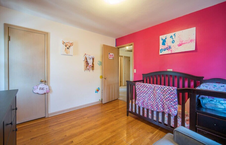 Building Photo - 7936 W Becher St