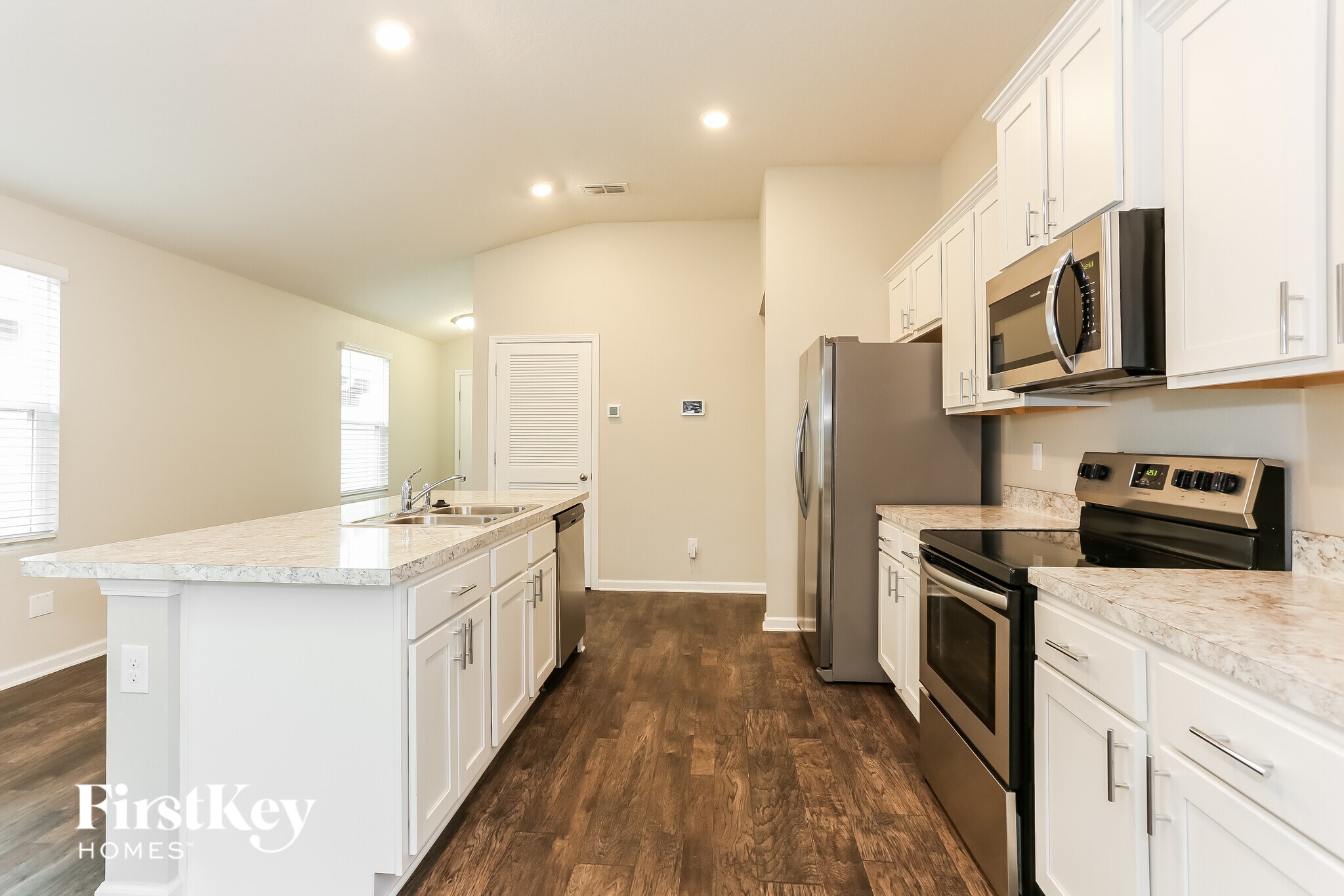Building Photo - 9023 Kipper Dr