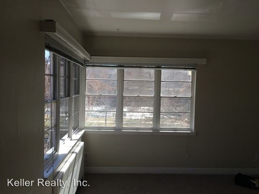 Building Photo - 1045 Riverside Dr